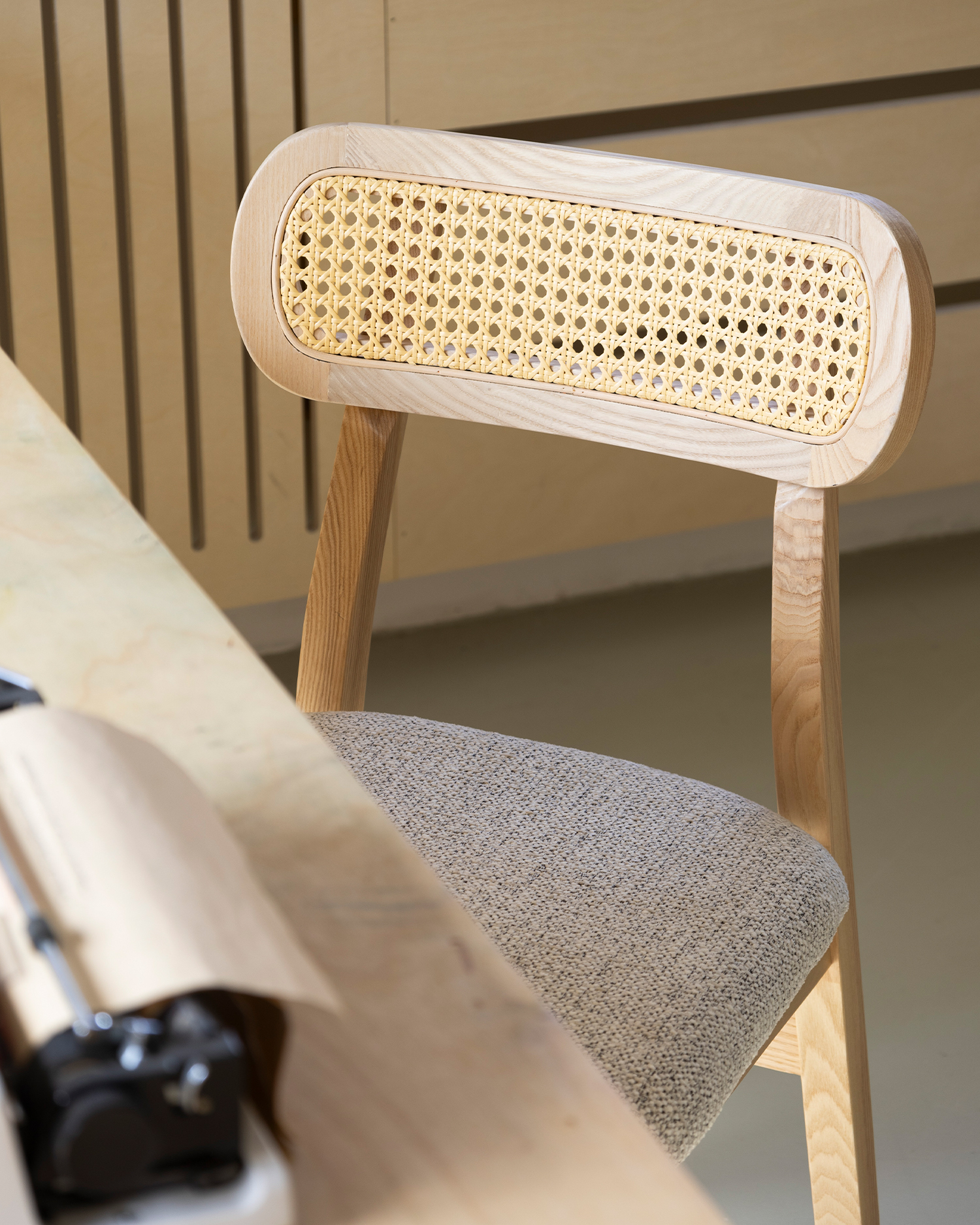 كراسي خشبية راتان كراسي خشبية راتان