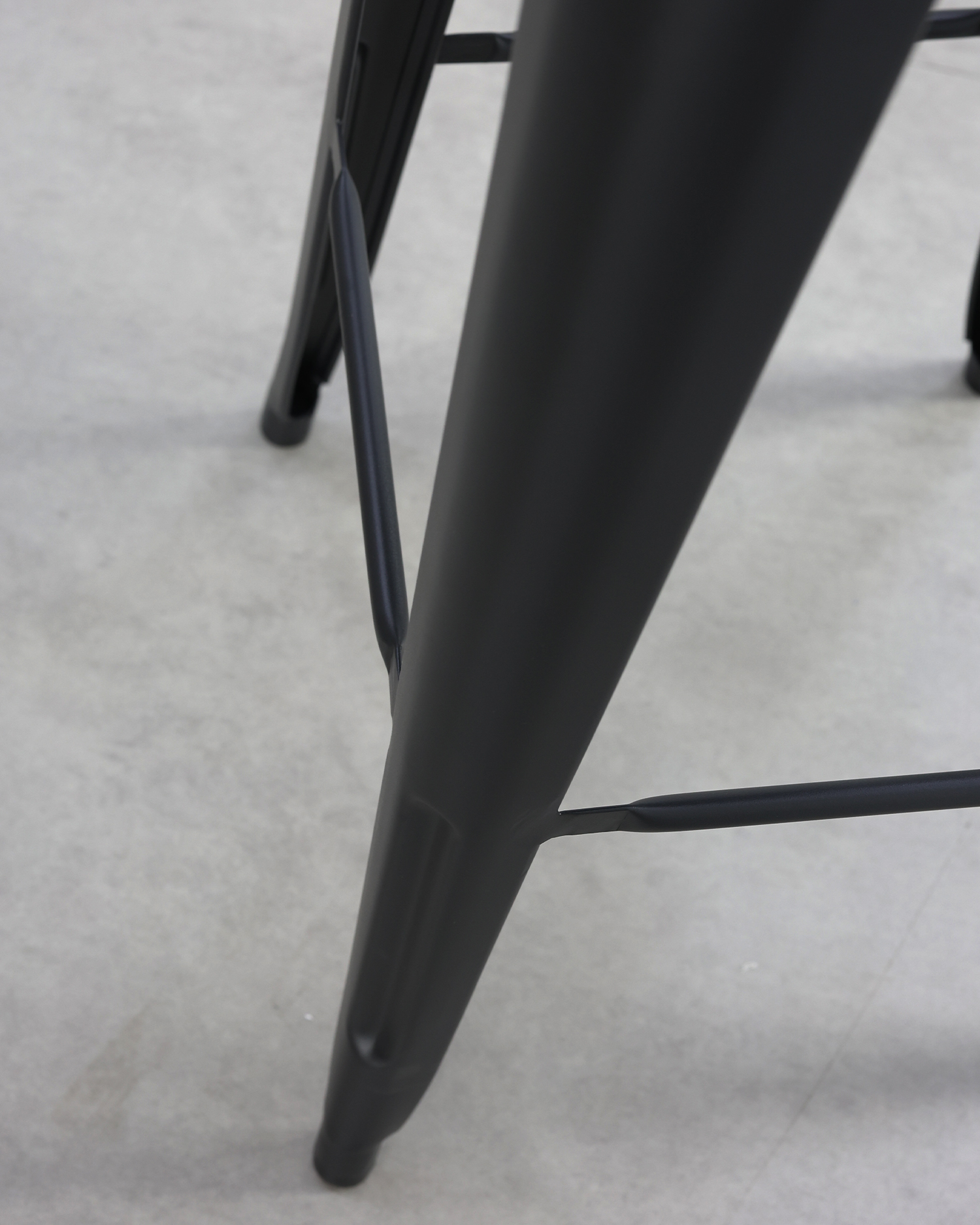 كراسي تصميم الطعام الأسود الرجعية كراسي تصميم الطعام الأسود الرجعية